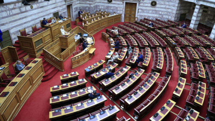 vouli-768x432.jpg
