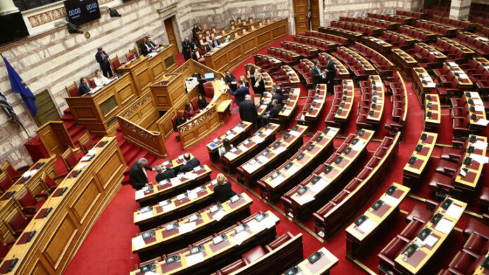 vouli-olomeleia-768x432.jpg