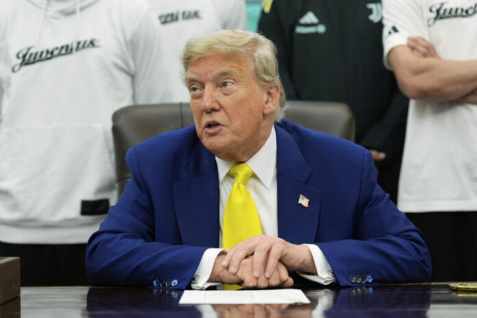 donald-trump-leykos-oikos-768x512.jpg