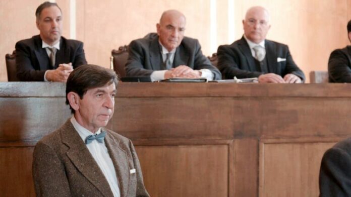 grand-hotel-spoiler-o-pateras-tou-petrou-einai-zontanos-sti-diki-768x432.jpg