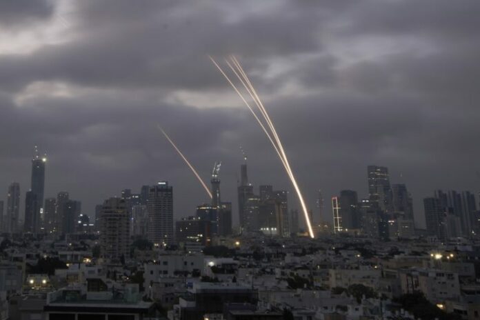 israil_iran_pyravloi-768x512.jpg