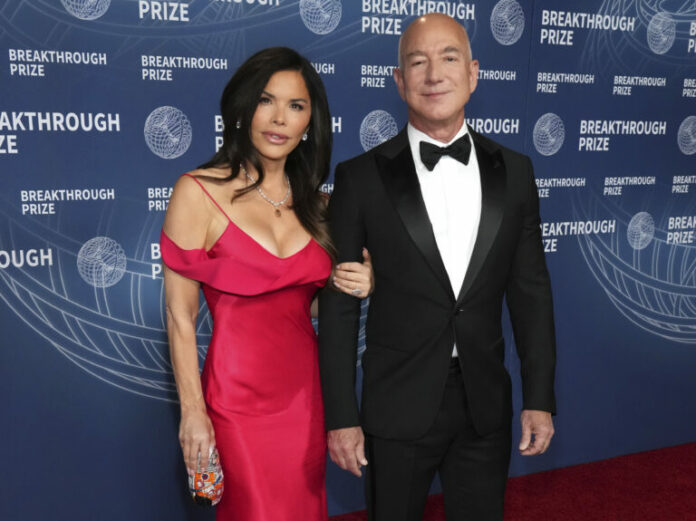 jeff-bezos-lo-768x575.jpg