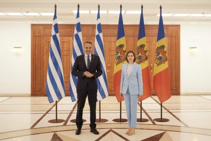 mitsotakis_sandu_moldavia-768x512.jpg