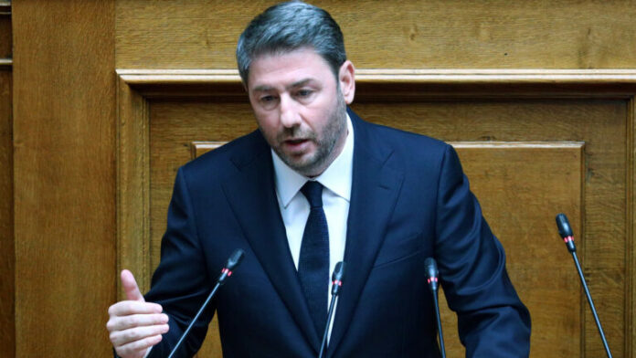 nikos-androylakis-5-768x432.jpg