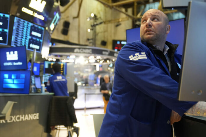 wall-street-ependytis-trump-dasmoi-768x512.jpg