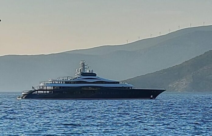 zuckerberg-megara-1-768x492.jpg