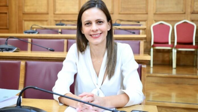 ACHTSIOGLOY-768x432.jpg