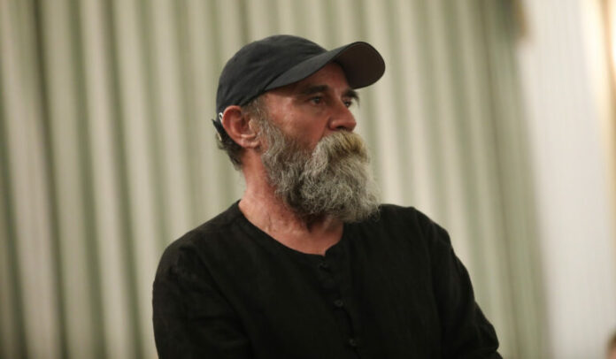 POLYXRONOPOULOS-ALLOS-ANTHROPOS-768x448.jpg