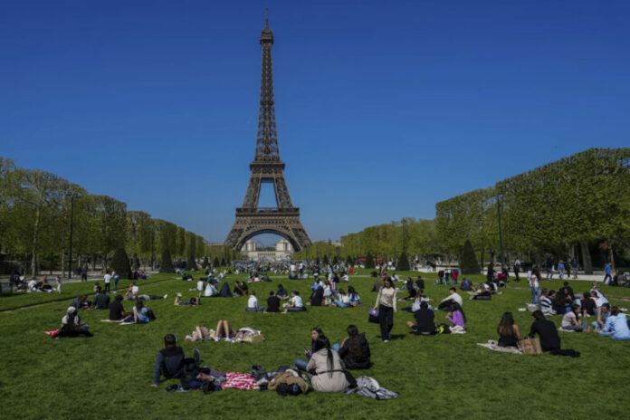 eifel-768x512.jpg