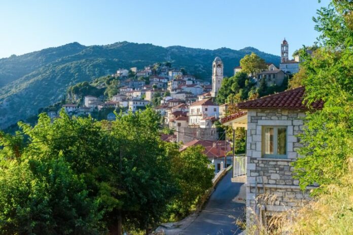 oria-domisis-768x512.jpg