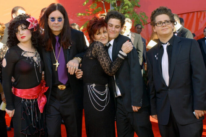 ozzy-osbourne-oikogenia-768x512.jpg