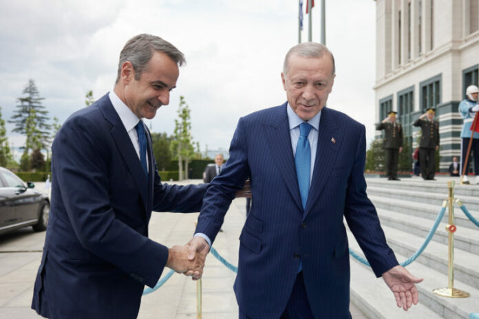 synantisi-mitsotakis-erdogan-agkyra-768x512.jpg