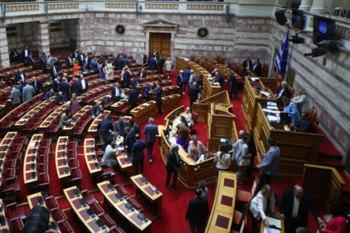 vouli-psifoforia-exetastiki-opekepe-768x512.jpg