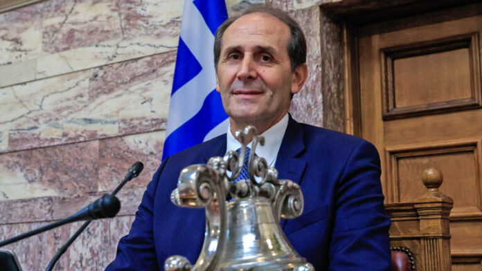 apostolos-vesyropoylos-768x432.jpg