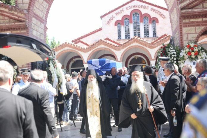 besyropoulos-768x512.jpg