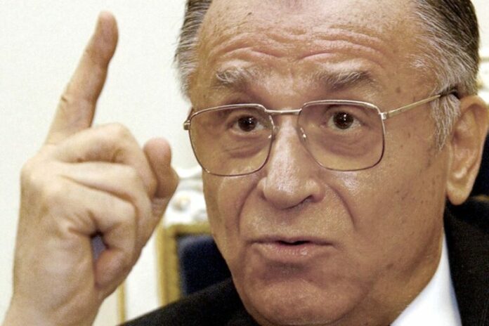 iliescu-768x512.jpg