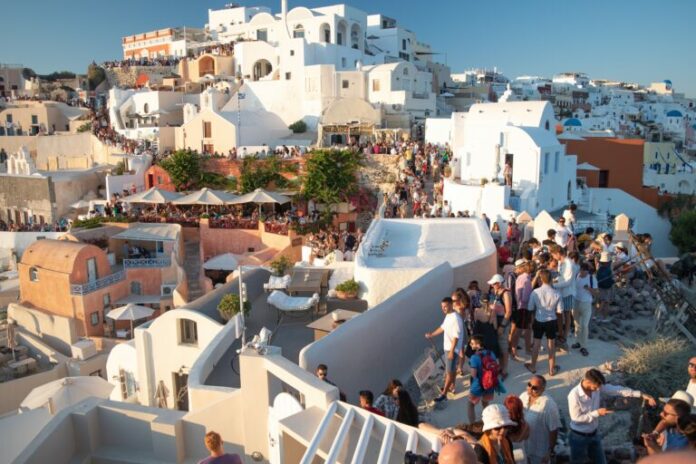 tourismos-768x512.jpg