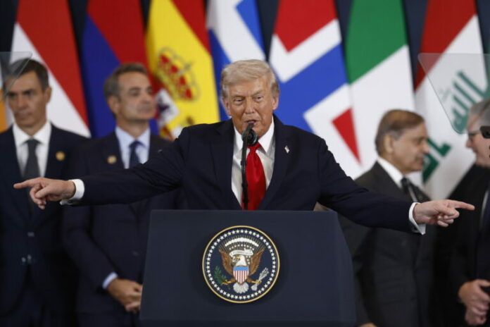 Donald_Trump_-768x512.jpg