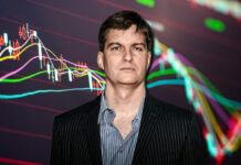 Ο Μάικλ Μπάρι προειδοποιεί για νέα φούσκα στις αγορές