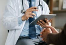 Γίναμε… φρενοκομείο – Στον ανακριτή ΟΛΟΙ οι ψυχίατροι της Αττικής μετά από μήνυση αστυνομικών