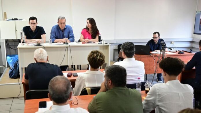 SYRIZA-POLITIKH-GRAMMATEIA-768x432.jpg