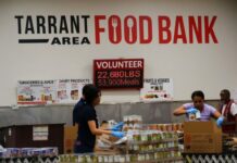 ΗΠΑ: Πολιτείες κηρύσσουν κατάσταση έκτακτης ανάγκης για να στηρίξουν τα συσσίτια 42 εκατ. Αμερικανών