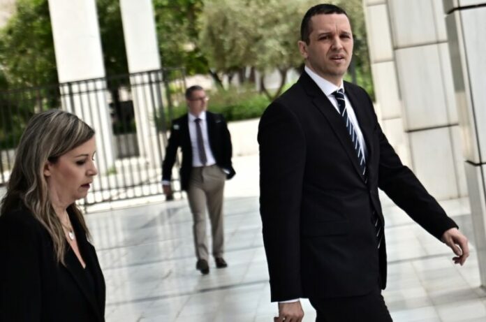 ilias_kasidiaris-768x509.jpg