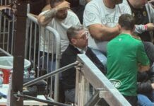 «Καληνύχτα, κ. πρόεδρε»: Σε βαθιά πολιτική κρίση ξαναμπαίνει το ΠΑΣΟΚ