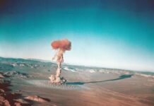 Εφιάλτης προ των πυλών: Πάνω από 2.000 πυρηνικές δοκιμές σε 80 χρόνια – Έρημη γη, κατεστραμμένες ζωές