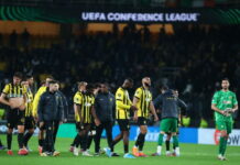 ΑΕΚ – Σάμροκ Ρόβερς 1-1: Το «πέναλτι εφεύρεση» της «έκοψε» τα φτερά – Η 8άδα απομακρύνεται