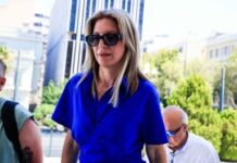 Μαρία Καρυστιανού: Προαναγγέλλει κίνημα και όχι κόμμα για να οργανωθεί και να προχωρήσει η κοινωνική αντίδραση