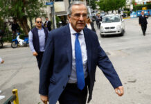 Σαμαράς: Να επανεξεταστεί η ξαφνική απόφαση για το κλείσιμο 204 υποκαταστημάτων των ΕΛΤΑ