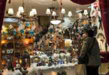 Εορταστικό ωράριο Χριστουγέννων 2025 – Οι Κυριακές με ανοιχτά μαγαζιά