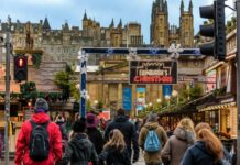 Εδιμβούργο: Η πιο μαγευτική απόδραση τα Χριστούγεννα