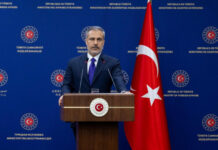 Χακάν Φιντάν: Υποστηρίζει τη λύση δύο κρατών στο Κυπριακό