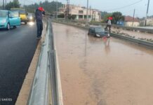 Πλημμύρισε η Ήπειρος: Κατολισθήσεις, κλειστοί δρόμοι και εγκλωβισμοί – Καταιγίδες και σήμερα