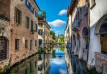 Η άγνωστη «δεύτερη Βενετία» στην Ιταλία όπου εφευρέθηκε το τιραμισού