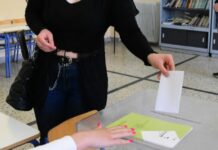 ALCO: Δεύτερο κόμμα οι αναποφάσιστοι – Από 11,9% στο 21,5% μέσα σε δέκα μήνες