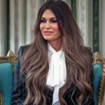 Σαμπάνια και καραβίδες για την Κίμπερλι στο «Ιώδιο» του Κολωνακίου