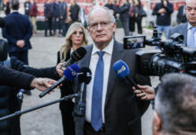 Ο Τασούλας τα κατάφερε: Τους δυσαρέστησε όλους