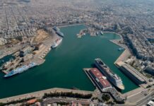 Θρίλερ με σορό άνδρα στην πύλη Ε1 του Πειραιά