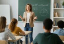 Δυο μήνες μετά την έναρξη των μαθημάτων το υπουργείο Παιδείας «θυμήθηκε» τα φροντιστήρια στα Γυμνάσια