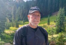 Ο Τσακ Νόρις στα 85 του: Το μήνυμα δύναμης μέσα από το γυμναστήριο