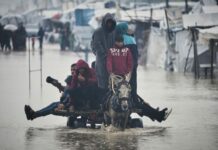 Γάζα: Τουλάχιστον 16 νεκροί, ανάμεσα τους τρία παιδιά, από τις πλημμύρες