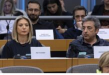 Γονείς των Τεμπών διαχωρίζουν τη θέση τους από τη Μ. Καρυστιανού για το «Κίνημα – Κόμμα»