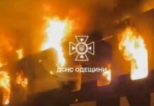 Τρία τουρκικά πλοία χτυπήθηκαν από ρωσικό βομβαρδισμό σε λιμάνια της Οδησσού