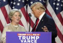 Η Σούζι τα λέει όλα για τον Λευκό Οίκο του Τραμπ: Ολόκληρη η συνέντευξη στο Vanity Fair που άναψε φωτιές