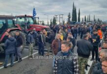 Αγροτικό μπλόκο στον κόμβο Μπράλου – Διακοπή κυκλοφορίας στον ΠΑΘΕ