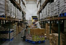 ΗΠΑ: Ρεκόρ ανεργίας, αφραγκίες στα νοικοκυριά