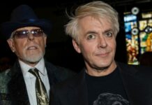 Πέθανε ο Βρετανός σχεδιαστής μόδας, Άντονι Πράις – Ποιους διάσημους είχε ντύσει